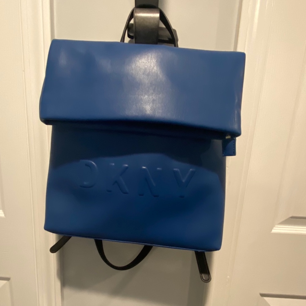 Tilly  Medium logo DKNY backpack